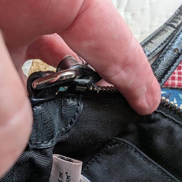 COACH PEYTON BLACK SIGNATURE SWINGPACK with POUCH - Picture 13 of 16